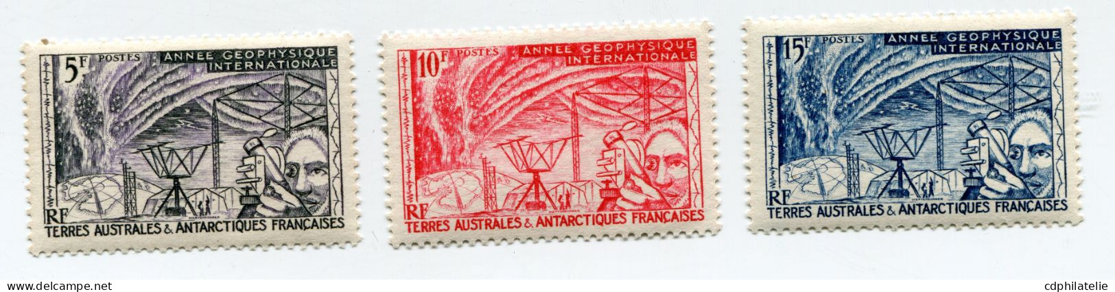T. A. A. F. N°8 /10 ** ANNEE GEOPHYSIQUE INTERNATIONALE - Unused Stamps
