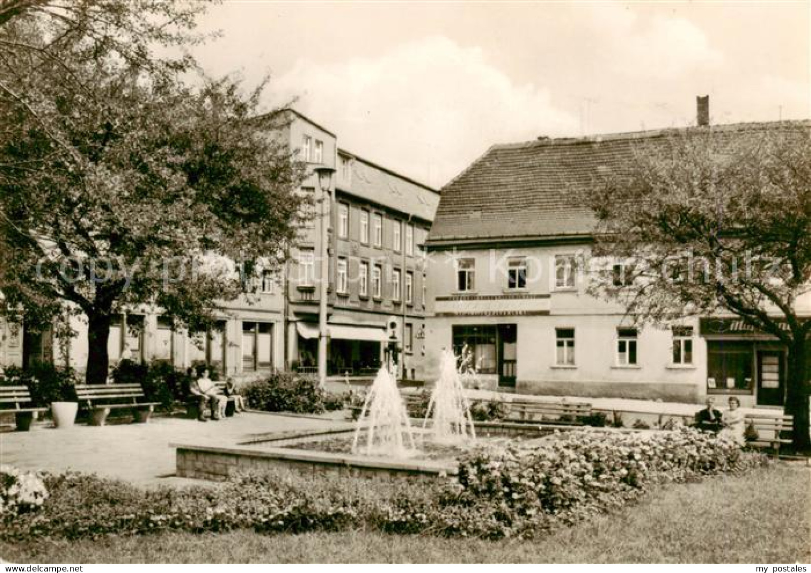 73853927 Schkeuditz Markt Brunnen Schkeuditz - Schkeuditz