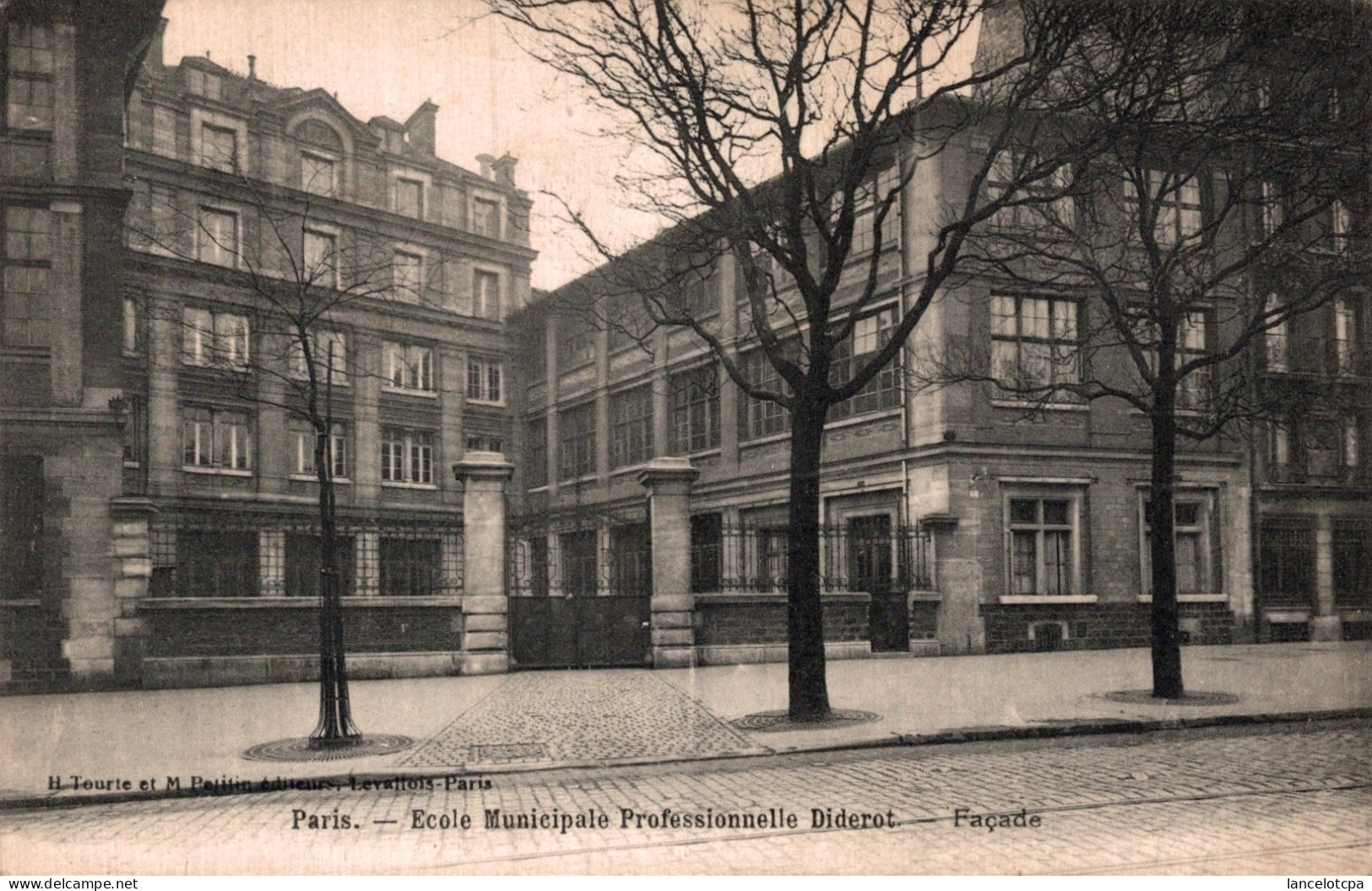 75 - PARIS / ECOLE MUNICIPALE PROFESSIONNELLE DIDEROT - FACADE - Enseignement, Ecoles Et Universités