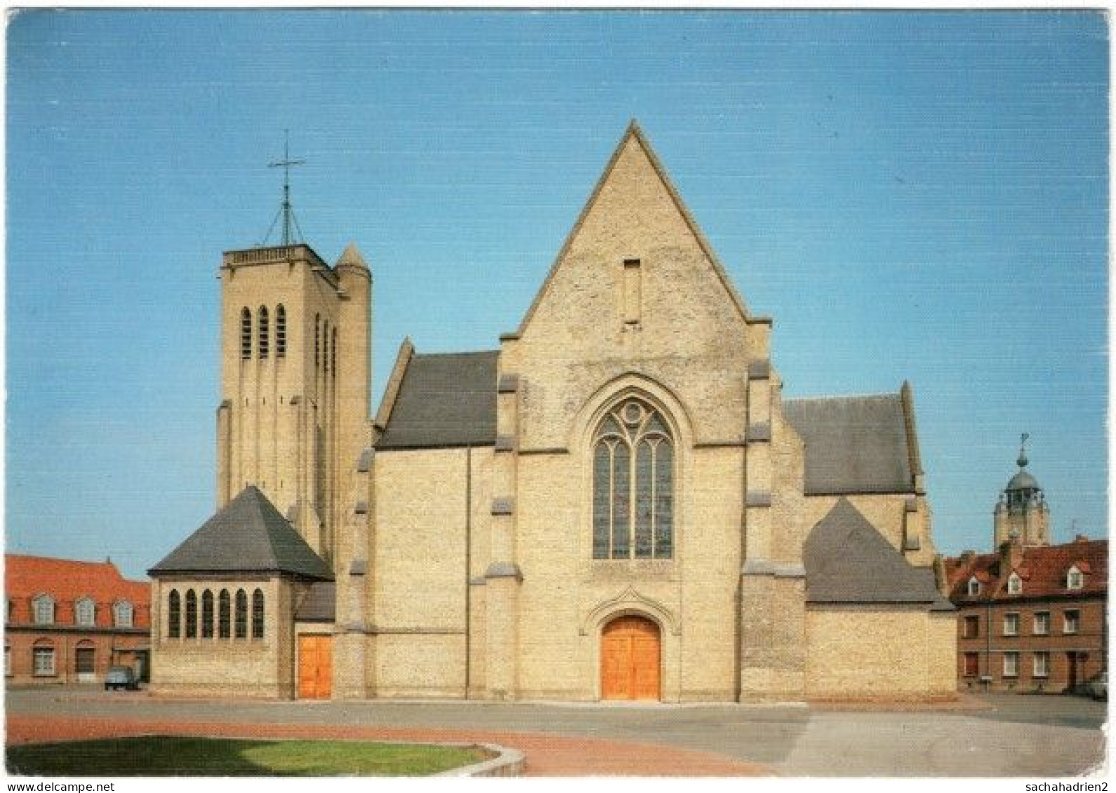 59. Gf. BERGUES. L'Eglise - Bergues