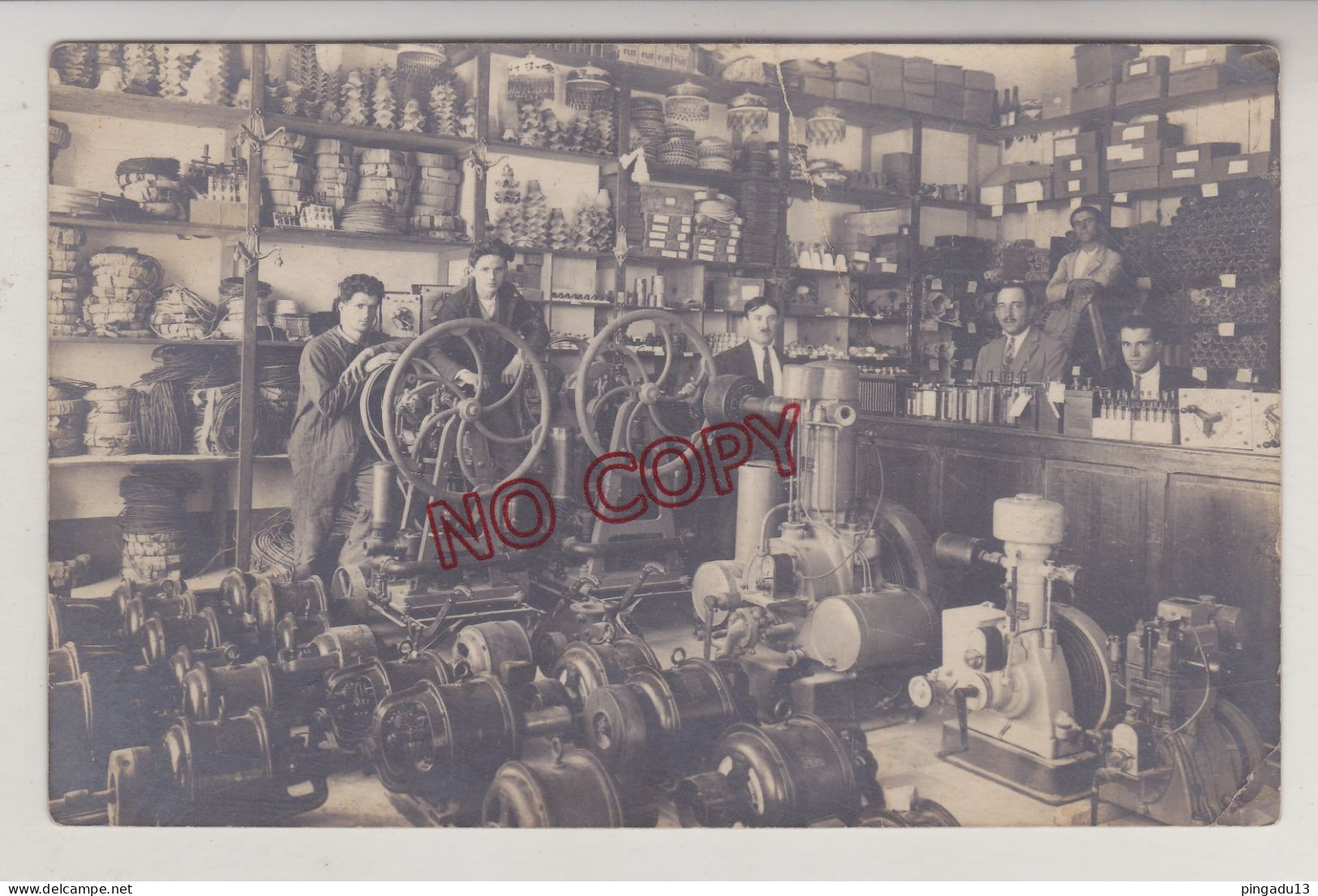 Carte Photo Intérieur Commerce électricité Moteur Pompe à Eau ??? - Magasins