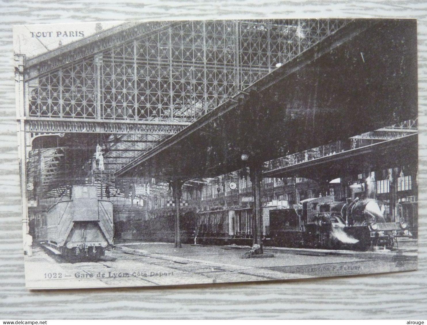 CP: Gare De Paris-Lyon Lot De 5 CP D'après Des Photos D'archives - Stations With Trains