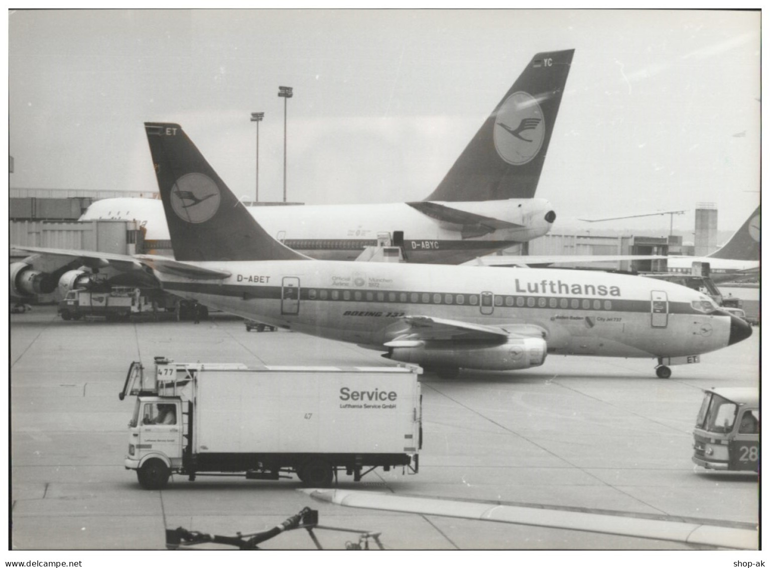 C5580/ Flughafen Frankfurt Flugzeuge Lufthansa Foto 21 X 15 Cm 70er Jahre - Autres & Non Classés