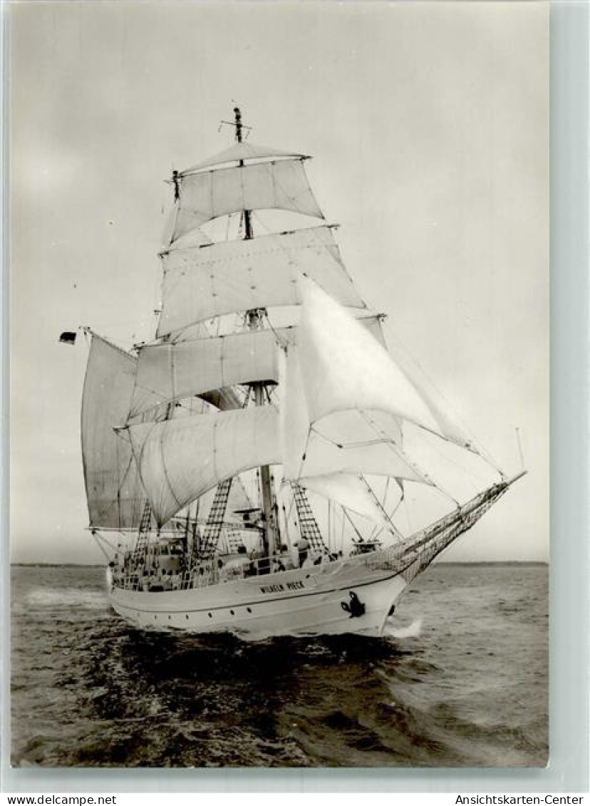 39839405 - Schulschiff Wilhelm Pieck - Sailing Vessels