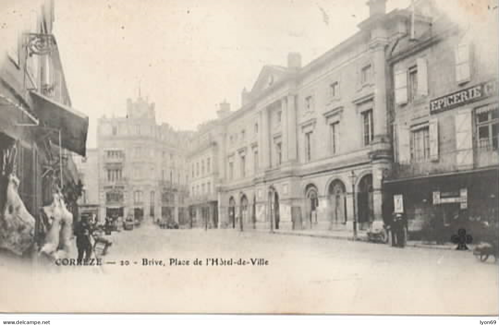 BRIVE  20  PLACE DE L HOTEL DE VILLE AGE D OR - Brive La Gaillarde