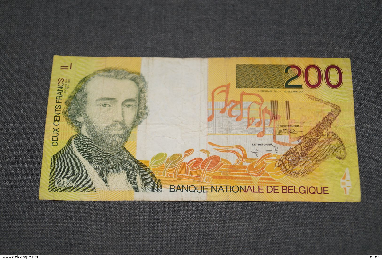 Beau Billet De 200 Francs Belge ,SAX,voir Photos Pour Collection - Otros & Sin Clasificación