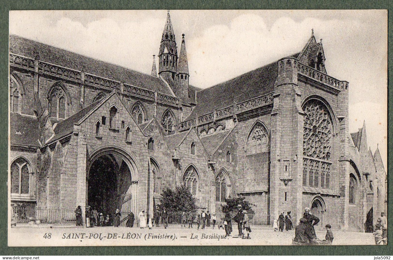 29 + SAINT-POL-DE-LEON - La Basilique - Saint-Pol-de-Léon