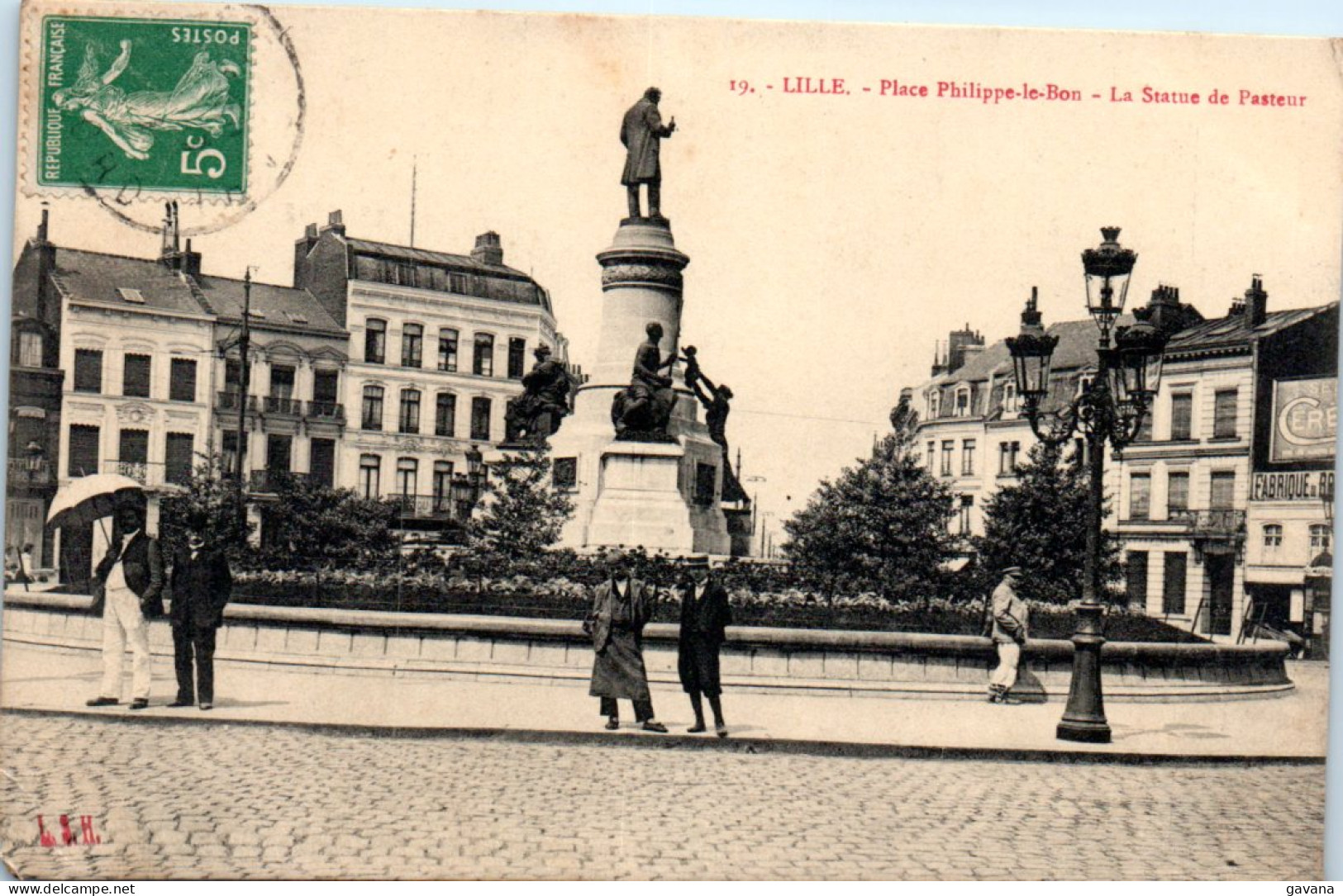 59 LILLE - Place Philippe-le-Bon - La Statue De Pasteur - Lille