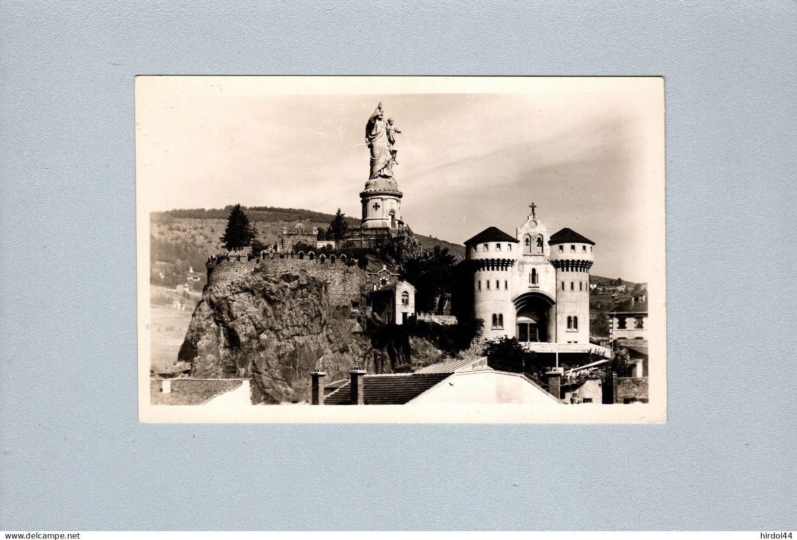 Le Puy Espaly (43) : Statue De Saint Joseph Et La Basilique - Andere & Zonder Classificatie