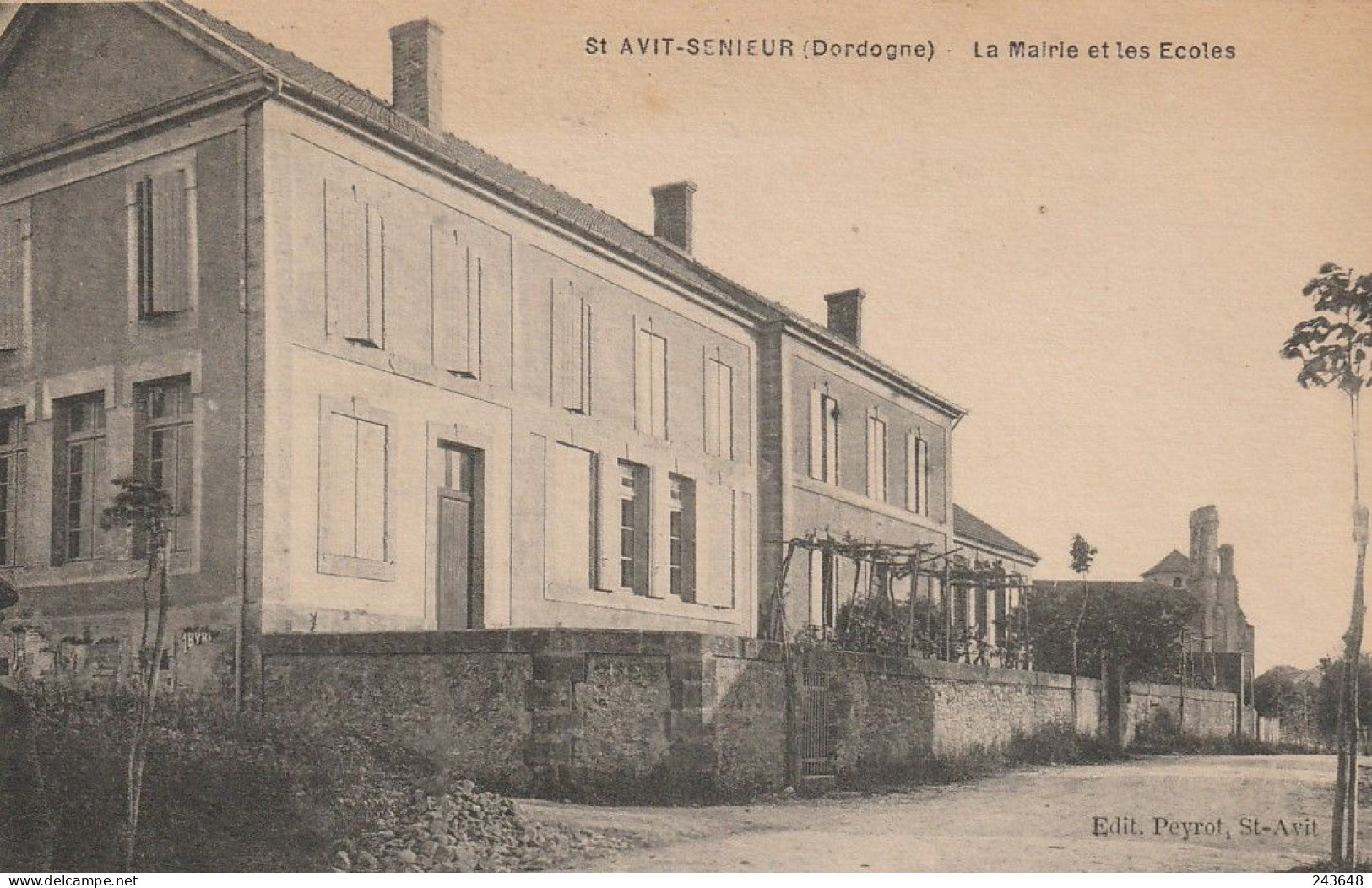 Saint Avit Sénieur La Mairie Et Les écoles - Autres & Non Classés