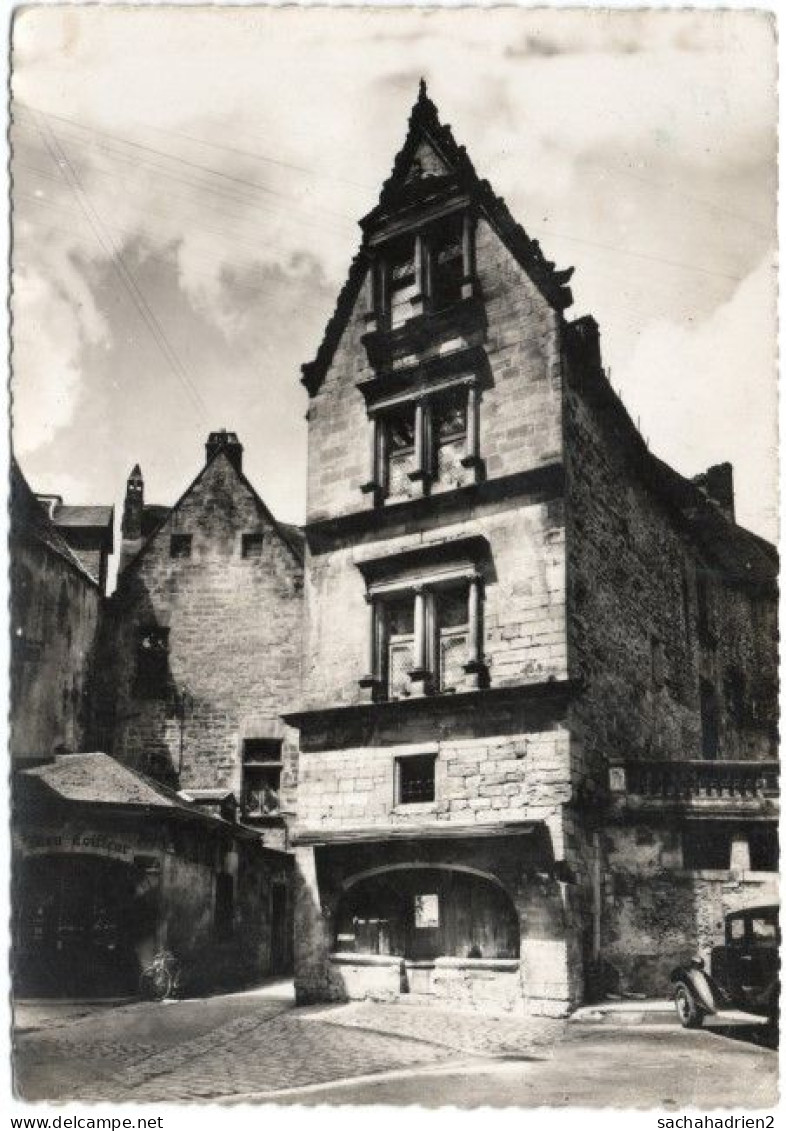 24. Gf. SARLAT. Hôtel De Vienne. 585 - Sarlat La Caneda