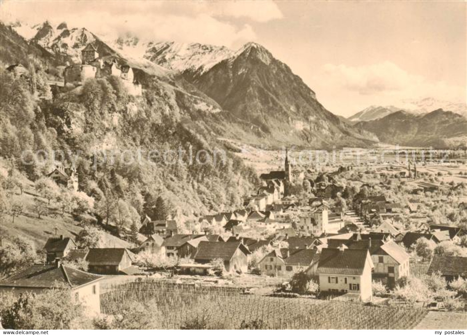 73852530 Vaduz Liechtenstein FL Panorama  - Liechtenstein