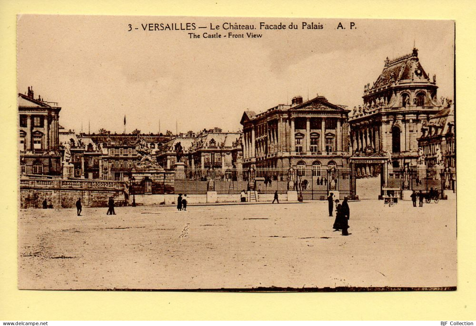 78. VERSAILLES – Le Château / Façade Du Palais (animée) (voir Scan Recto/verso) - Versailles (Château)