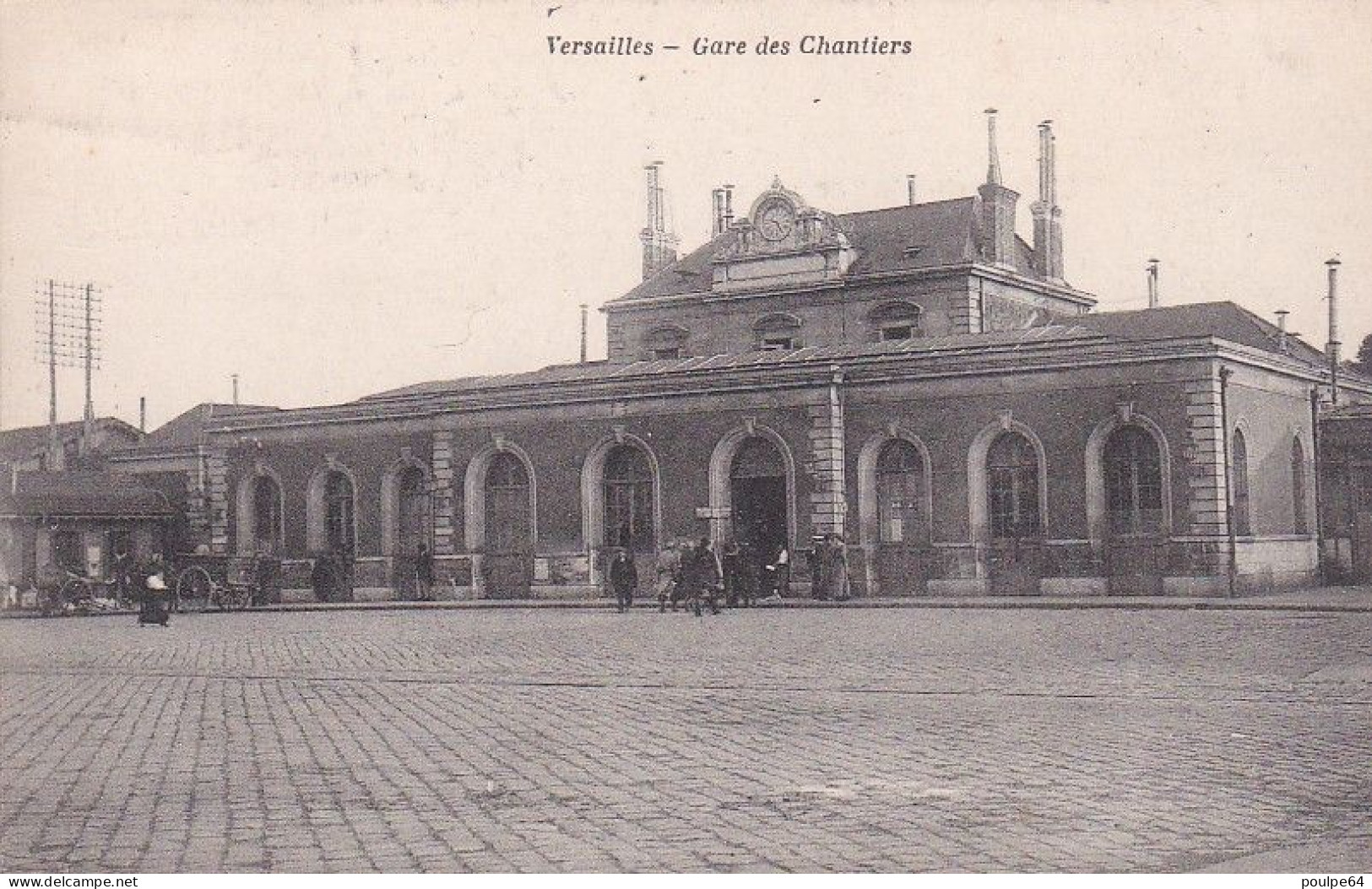 La Gare Des Chantiers : Vue Extérieure - Versailles