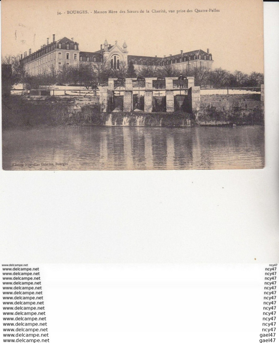 Lot De 4 CPA (18) BOURGES. Place Berry, Commerce SINGER, Quincaillerie, Pub VICHY Célestin + 3 Belles Cartes....U850 - Bourges