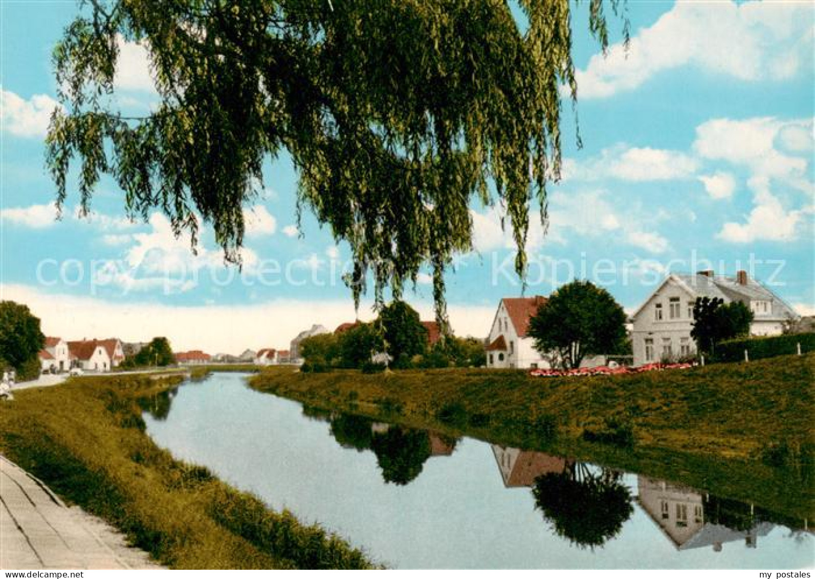 73851475 Carolinensiel Ostfriesland Uferpartie Am Kanal Carolinensiel - Wittmund