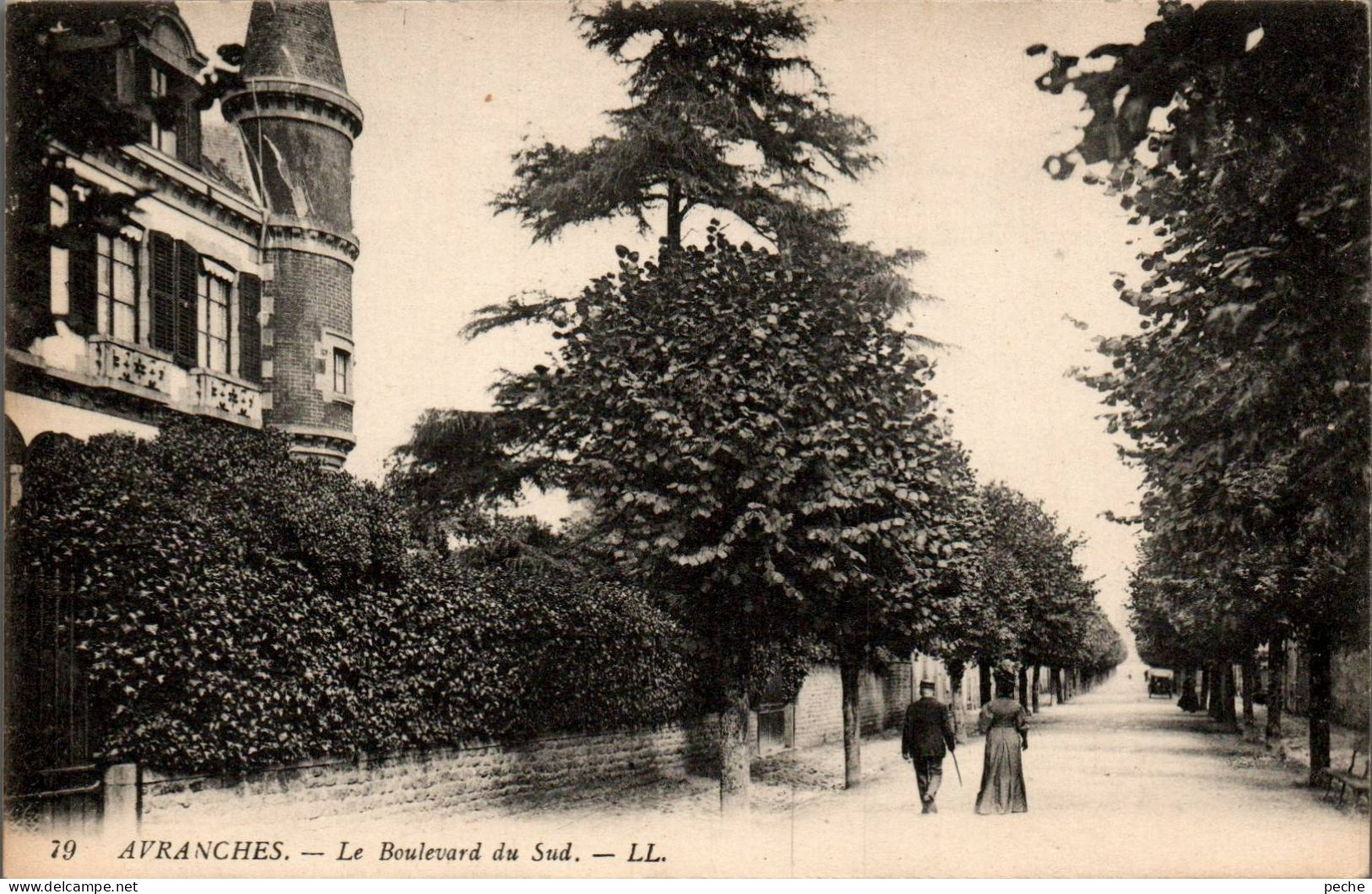 N°1131 W -cpa Avranches -le Boulevard Du Sud- - Avranches