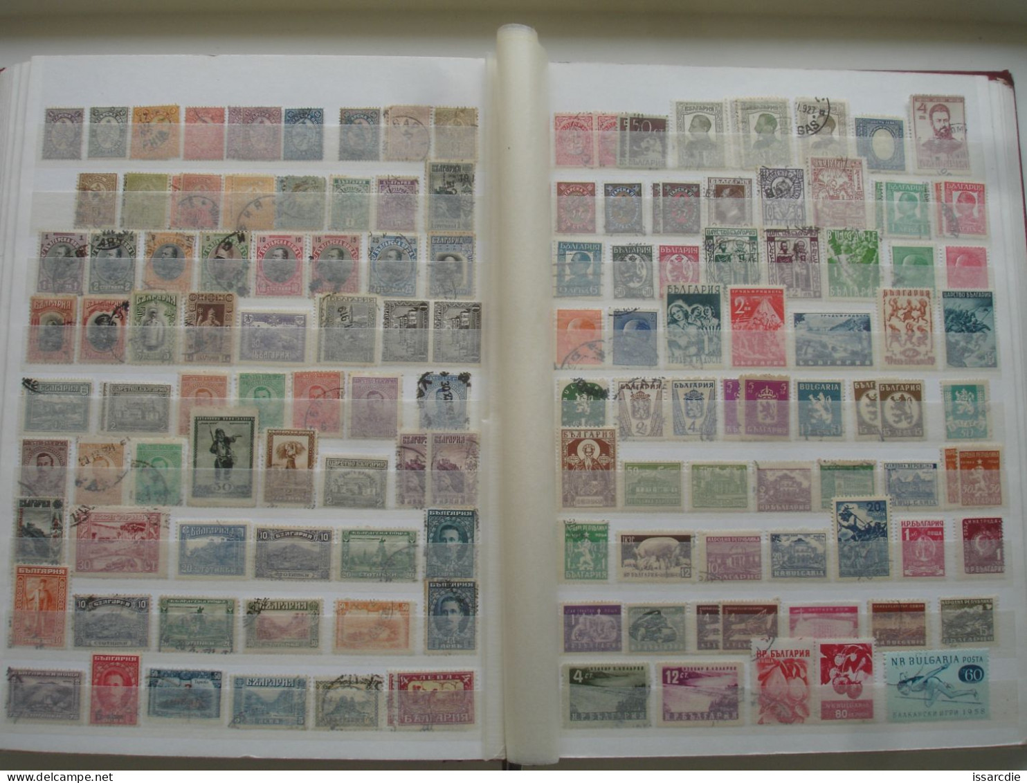 Album de timbres Roumanie; Bulgarie; Hongrie oblitérés ,neufs*