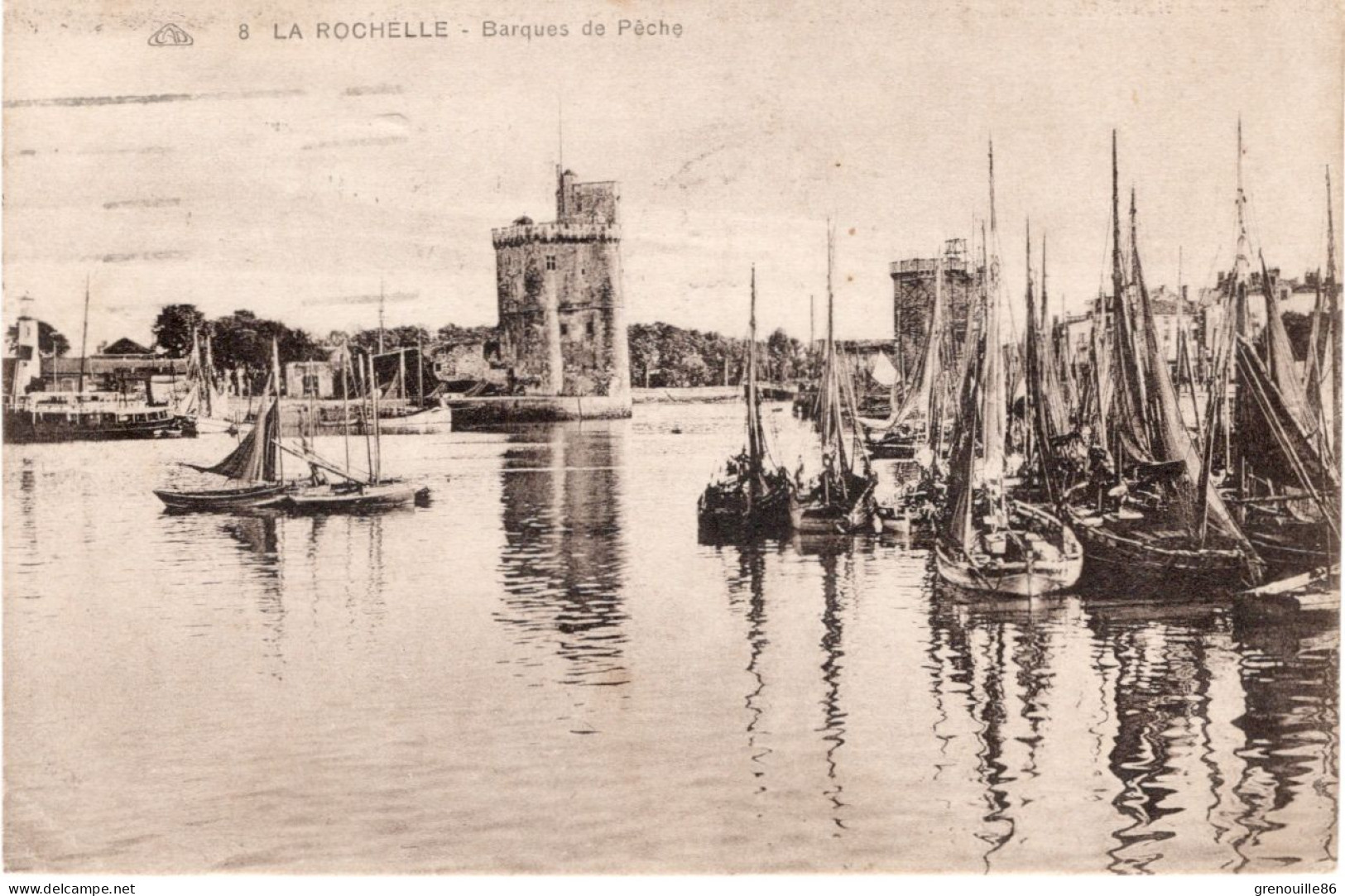 CPSM 17  LA ROCHELLE  Le  Port - Barque De Pêche 1929 - La Rochelle