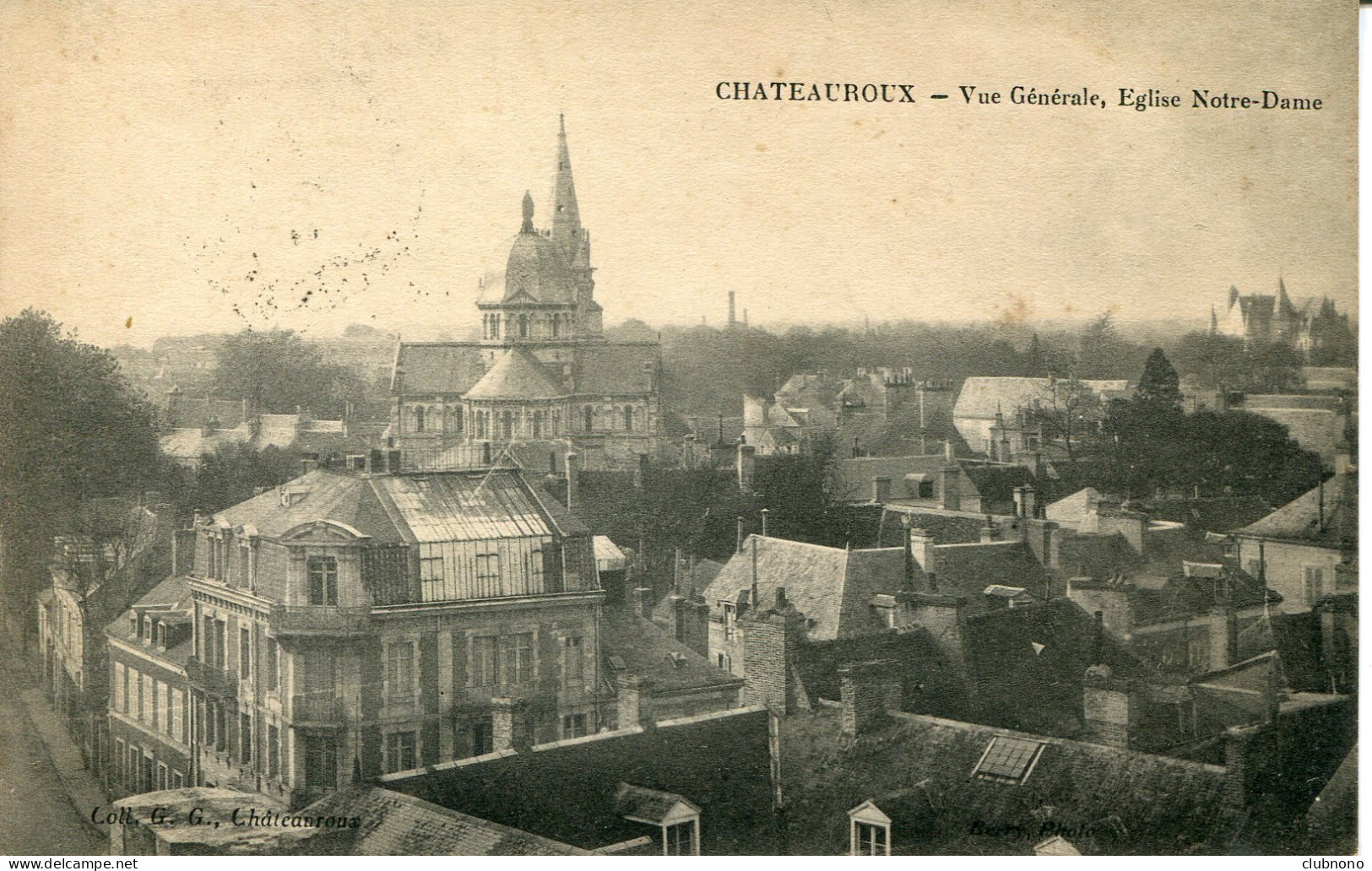 CPA -  CHATEAUROUX - VUE GENERALE, EGLISE NOTRE-DAME - Chateauroux