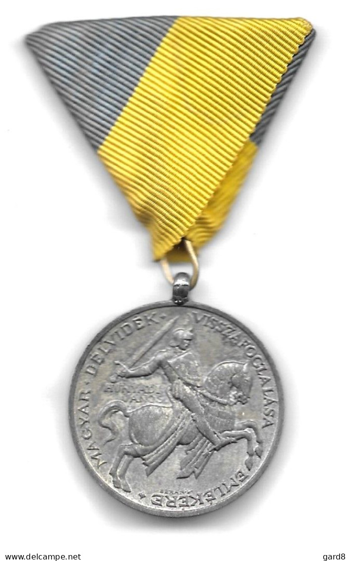 Médaille Hongroise  - époque De La Seconde Guerre Mondiale   - WWII - Altri & Non Classificati