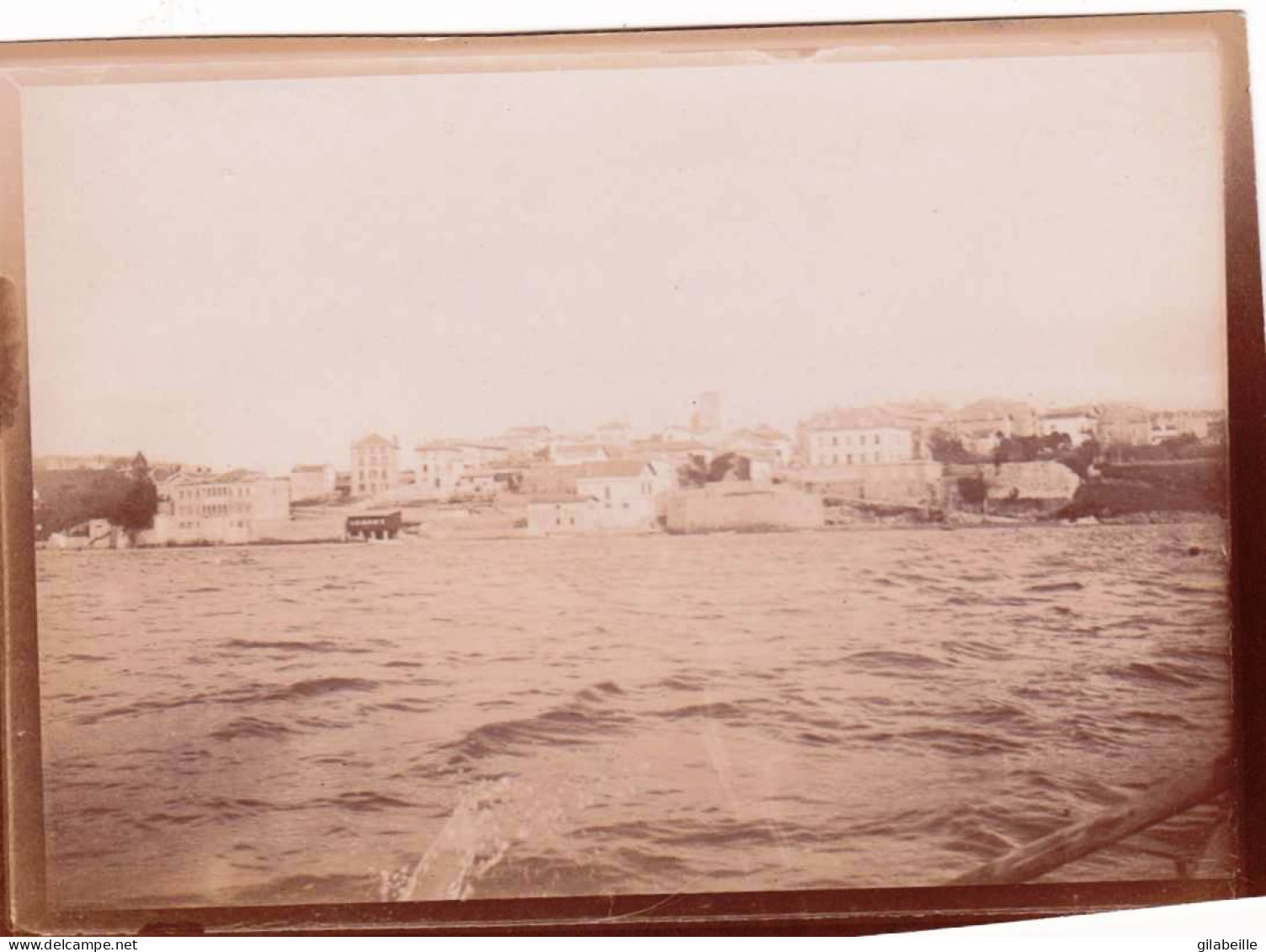 Photo Originale 1891 -  FONTARRABIE - HONDARRIBIA - Vue Prise Du Bateau Le "Némésis" De La Famille Meunier( Chocolat ) - Places