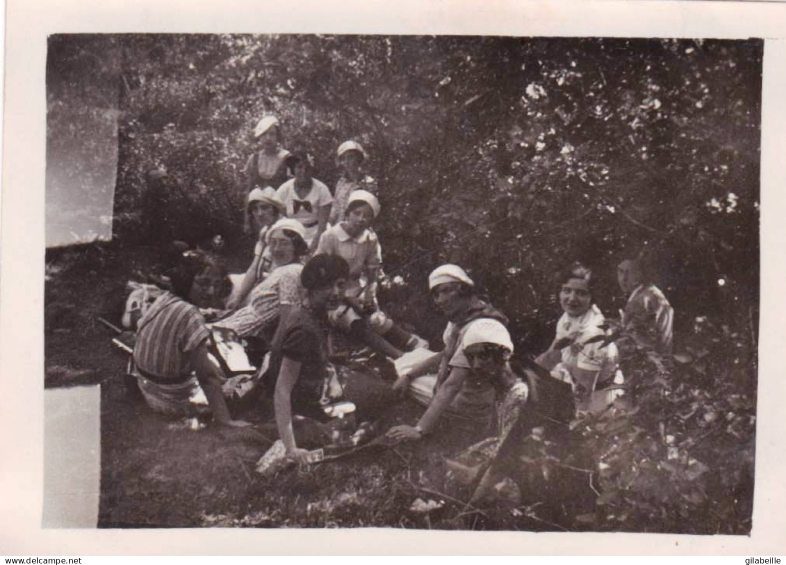 Photo Originale -38 - En Haut Du Plateau De SAINT NIZIER -  Femmes Du Pensionnat Ursulines De Beaugency -  Aout 1933 - Places