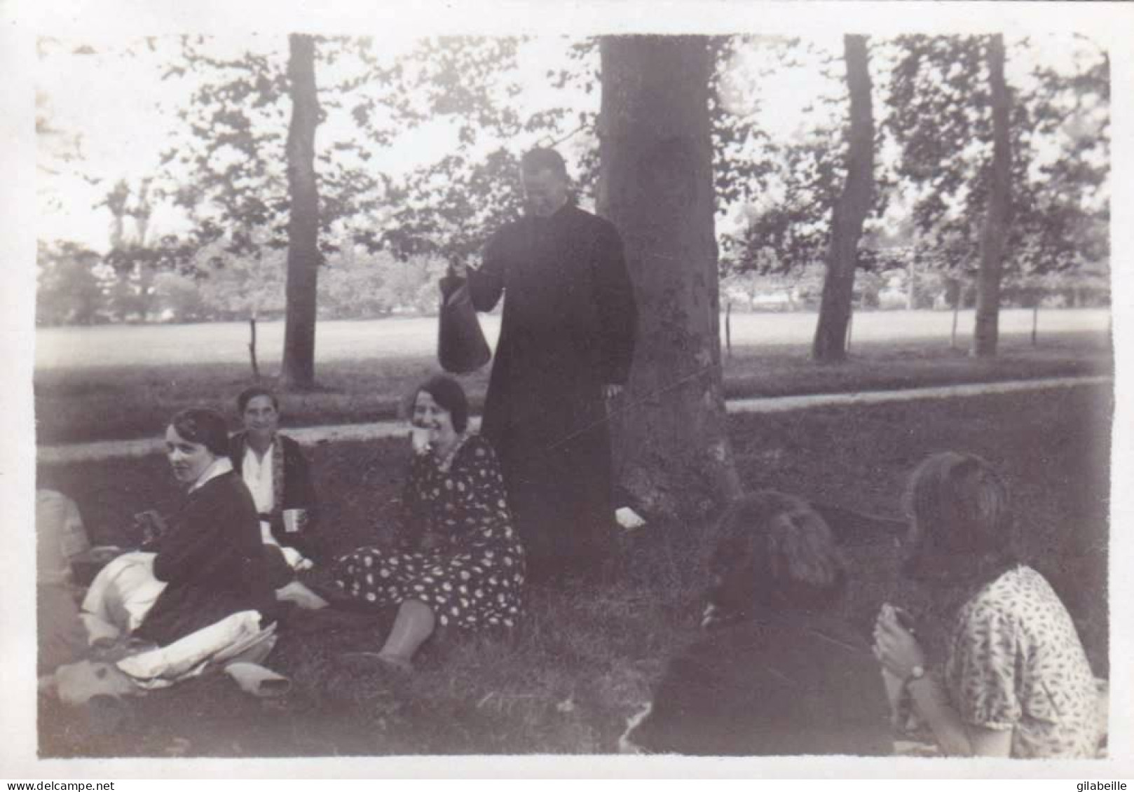 Photo Originale - 45  LA FERTE SAINT AUBIN - Femmes Du Pensionnat Des Ursulines De Beaugency Au Chateau  -  Juillet 1932 - Identifizierten Personen