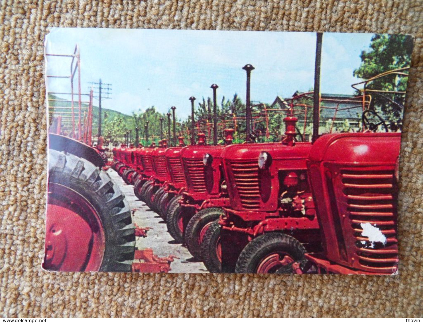 KB10/1356-Usine De Tracteurs De Kiyang Alignement Voir Photo Défaut En Bas à Droite - Corée Du Sud