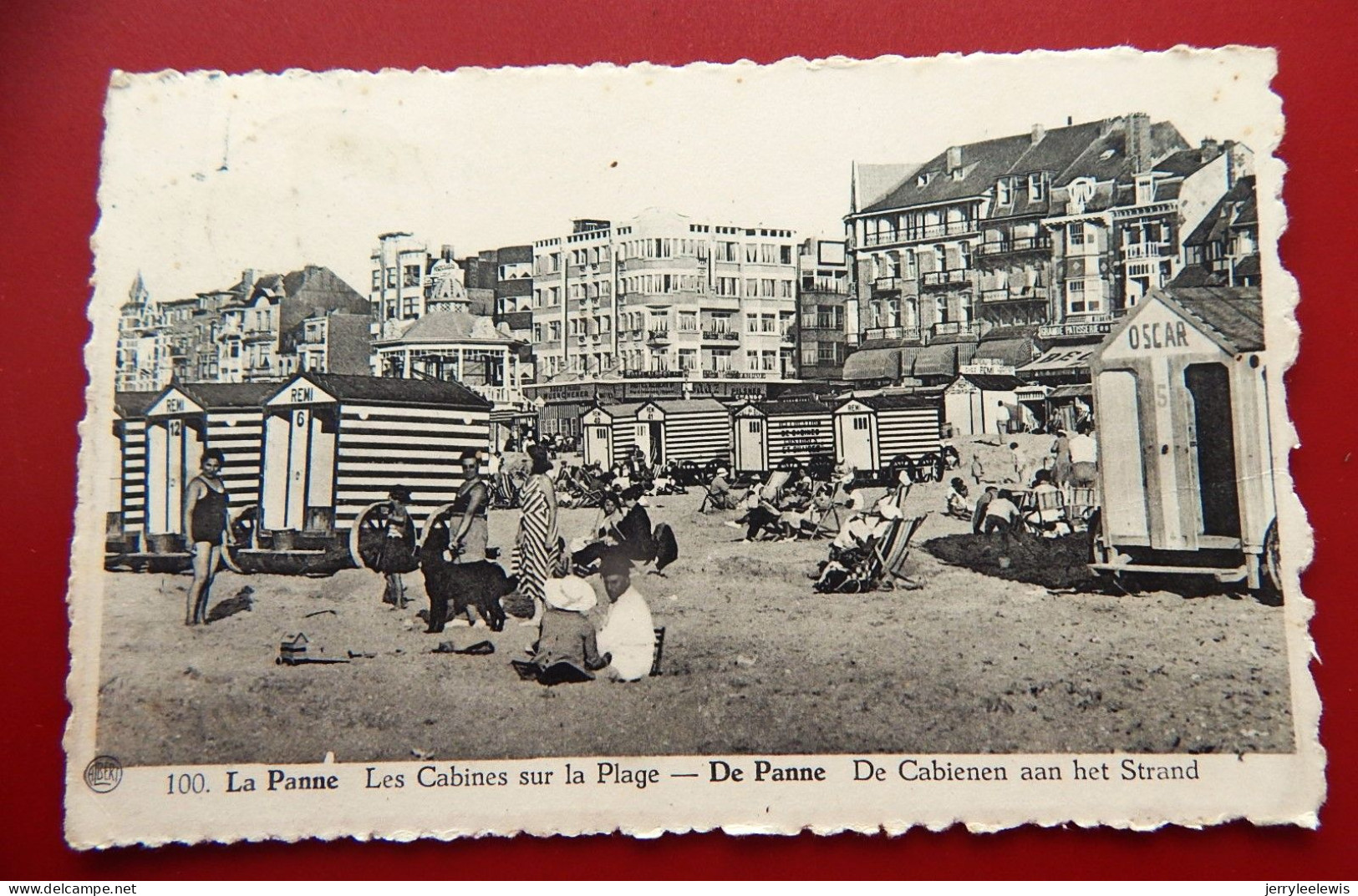 DE PANNE  -  LA PANNE  -   De Cabienen Aan Het Strand  - Les Cabines Sur La Plage - De Panne