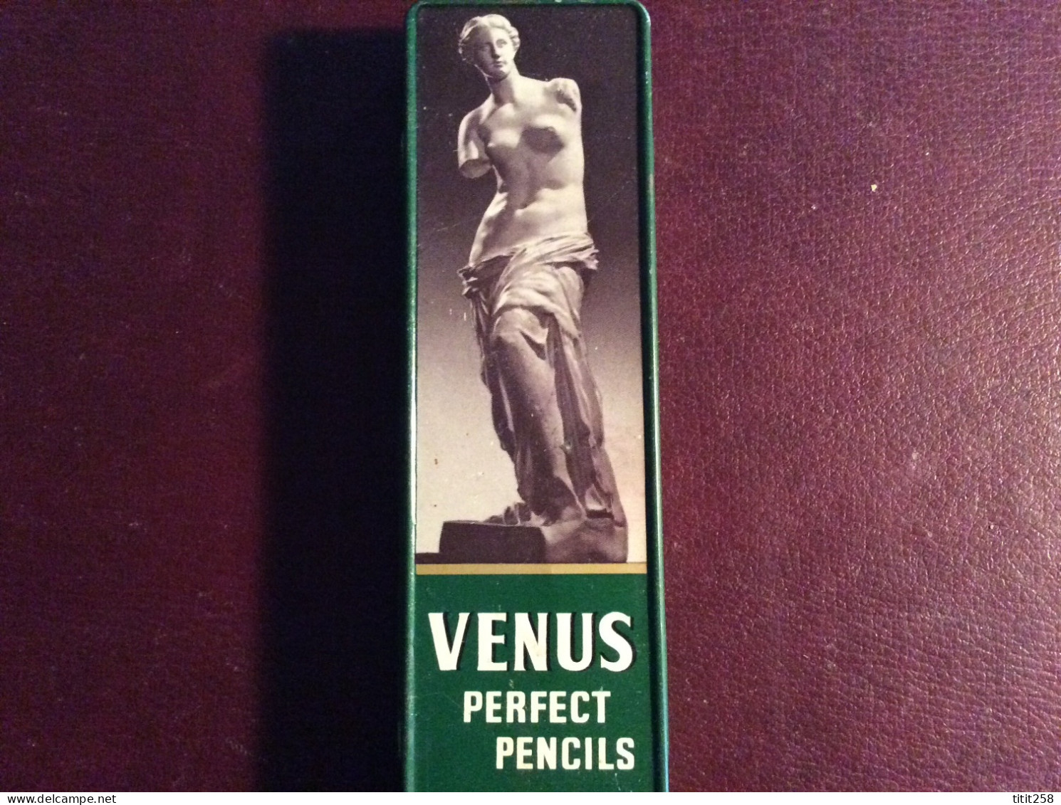 Ancienne Boite Métal Crayons VENUS Perfect Pencils ( Vénus De Milo ) - Schrijfgerief