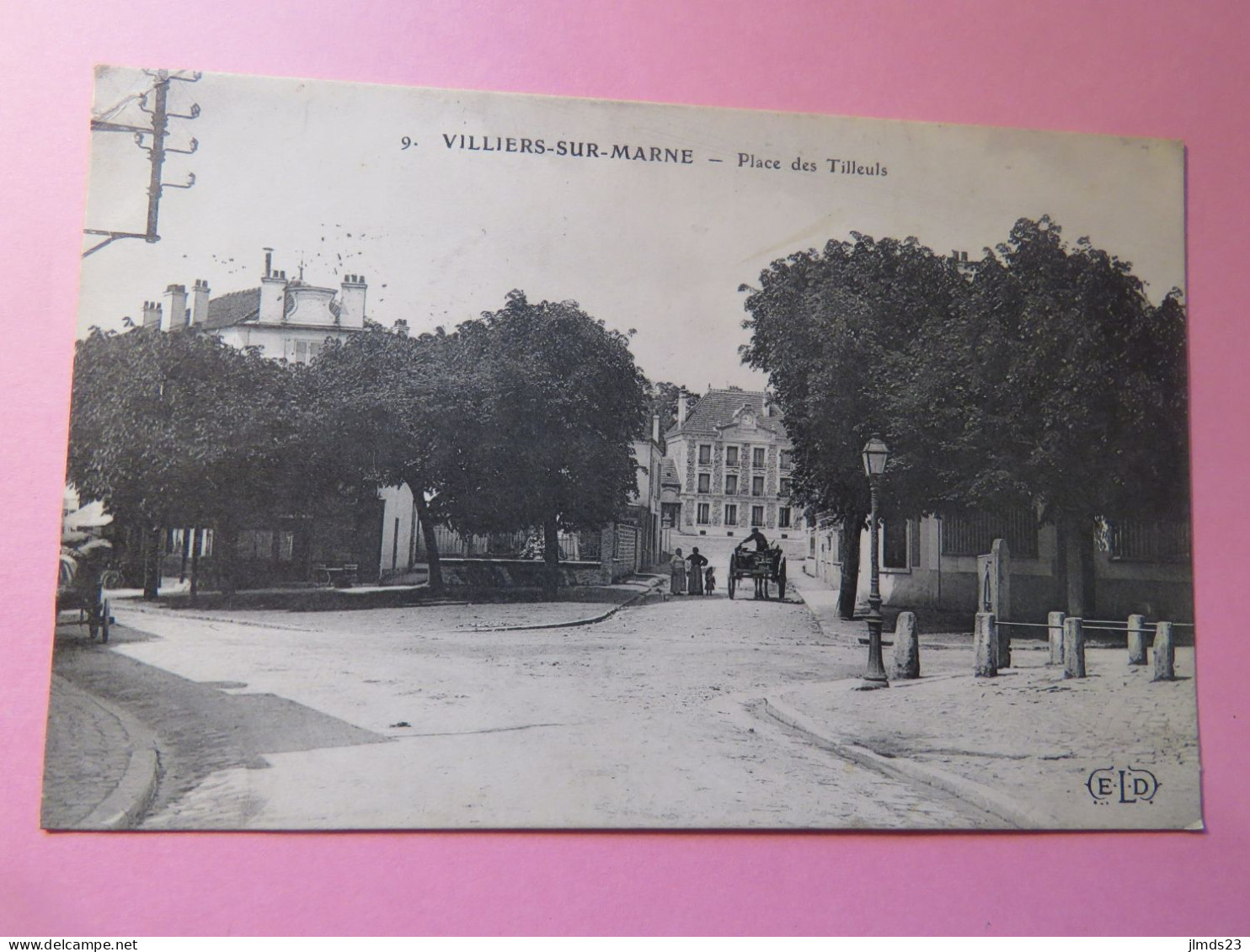 VILLIERS SUR MARNE, VAL DE MARNE, PLACE DES TILLEULS, CPA - Villiers Sur Marne