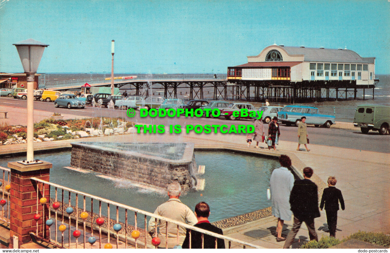 R520233 New Fountain And Pier. Cleethorpes. Dennis. C. T. 4321 - Welt