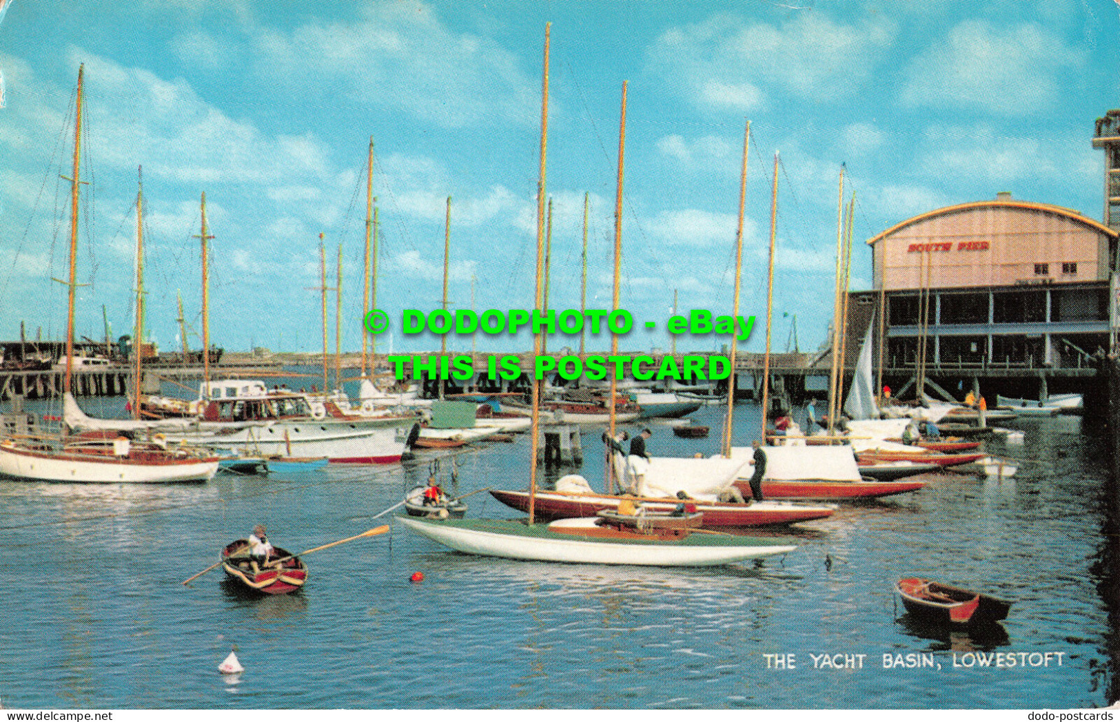 R520234 Yacht Basin. Lowestoft. Salmon. 1968 - Welt