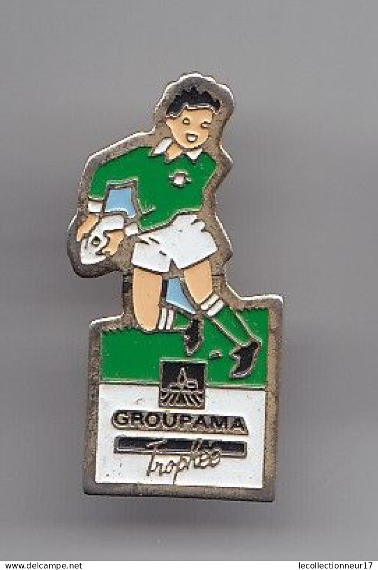 Pin's Assurance Groupama  Trophée Joueur De Rugby Réf 5782JL - Autres & Non Classés