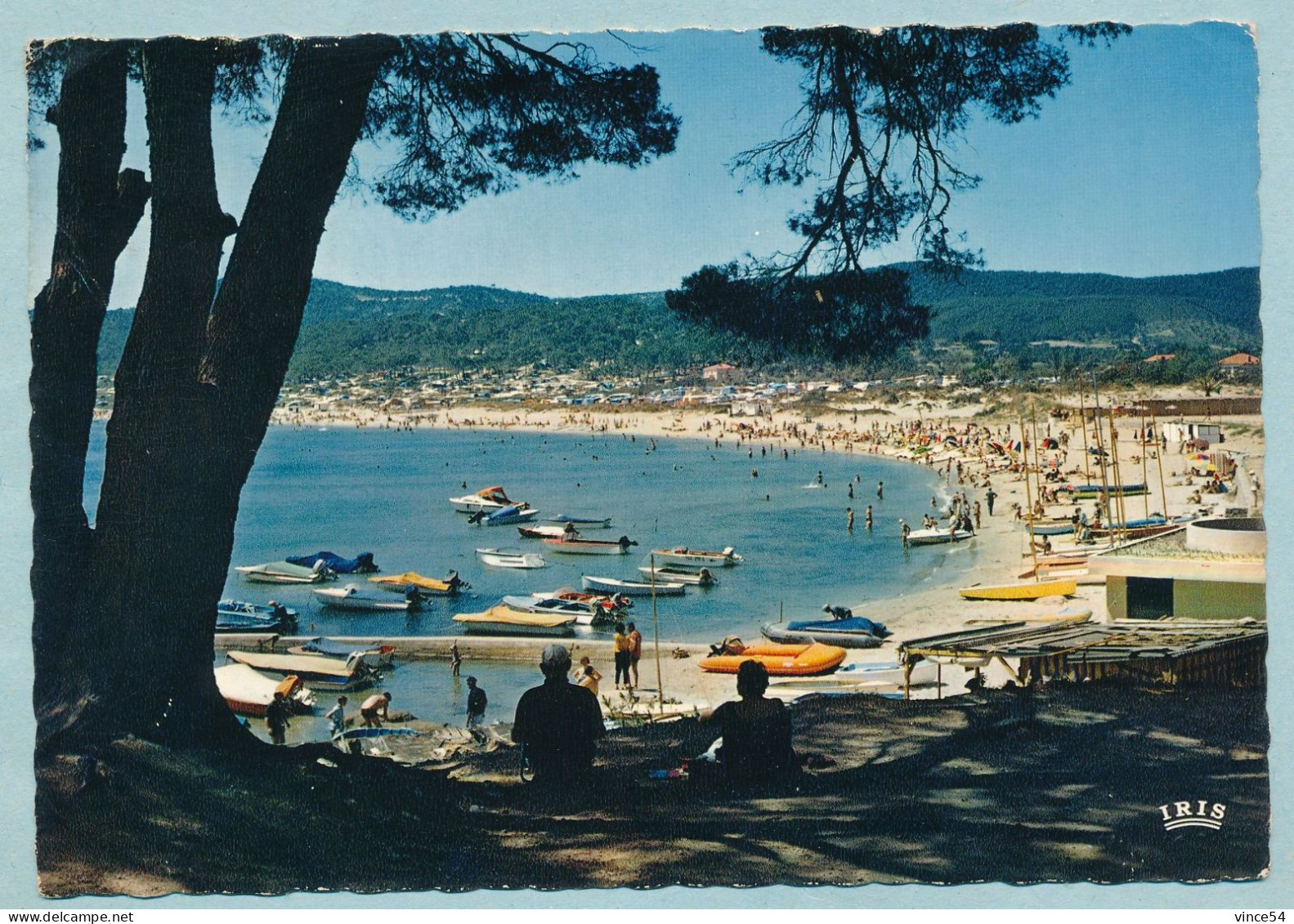 BORMES-les-MIMOSAS - La Plage Et Les Campings De La Favière - Bormes-les-Mimosas