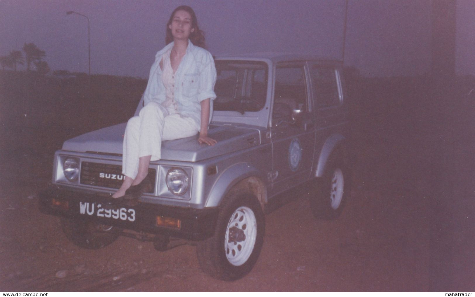 Old Real Original Photo - Woman Sitting On A Suzuki Samurai - Ca. 15x10 Cm - Anonieme Personen