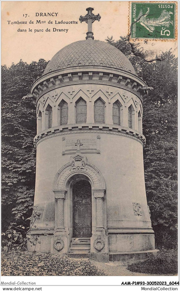 AAMP1-93-0024 - DRANCY - Tombeau De Mme De Ladoucette Dans Le Parc De DRANCY - Drancy