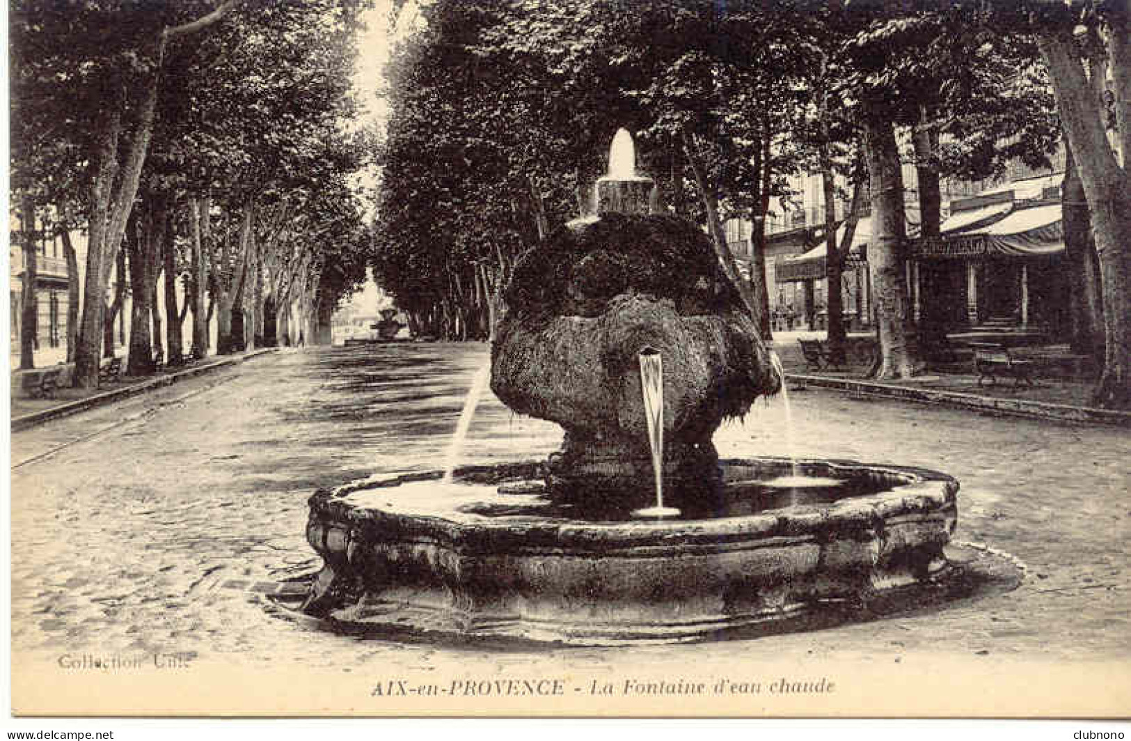 CPA - AIX EN PROVENCE - LA FONTAINE D'EAU CHAUDE - Aix En Provence