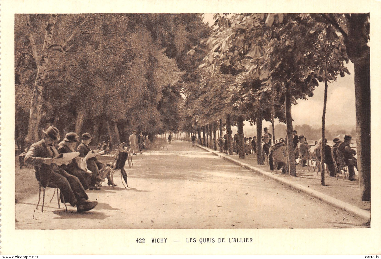 03-VICHY-N° 4407-E/0143 - Vichy