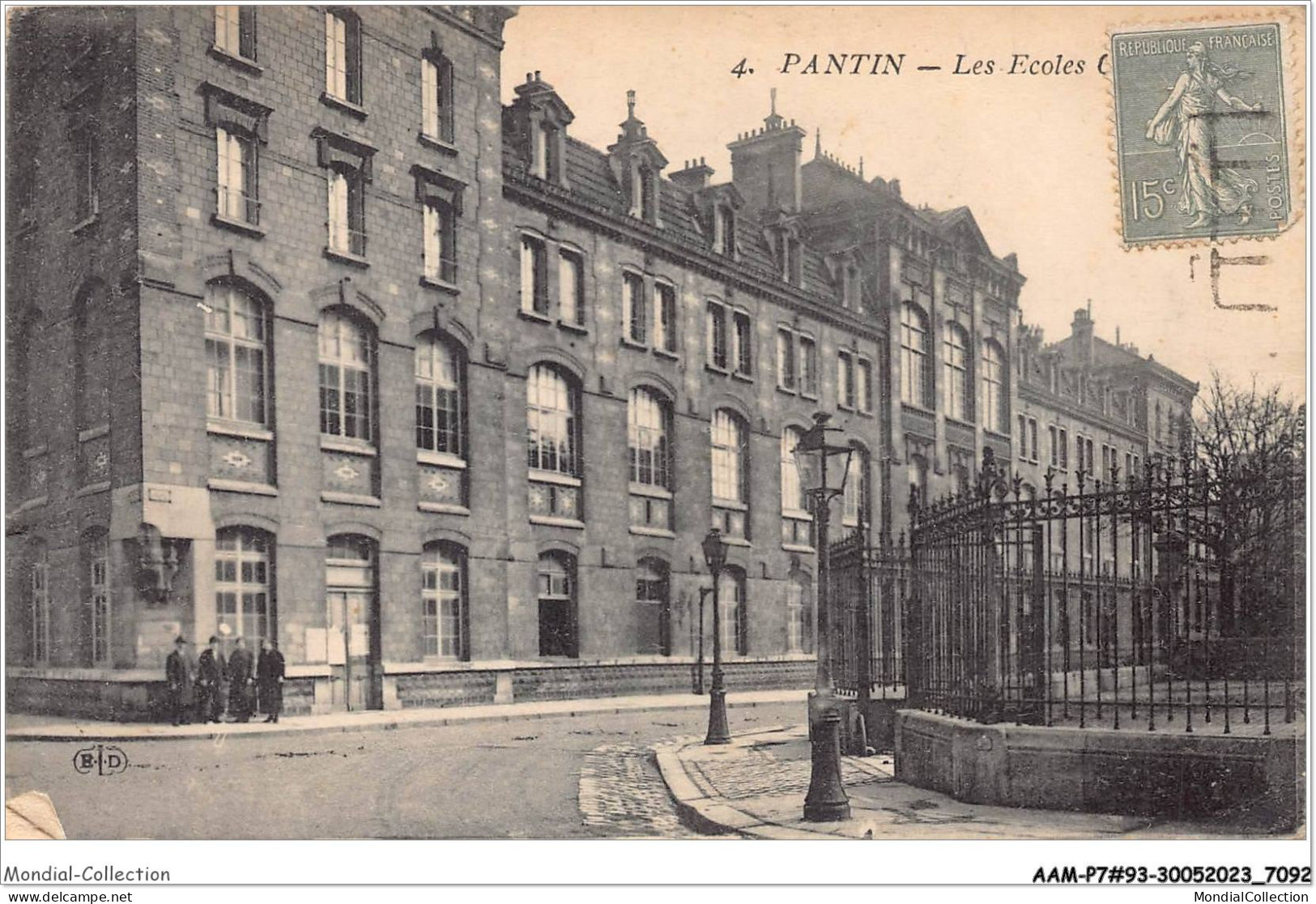 AAMP7-93-0552 - PANTIN - Les Ecoles - Pantin