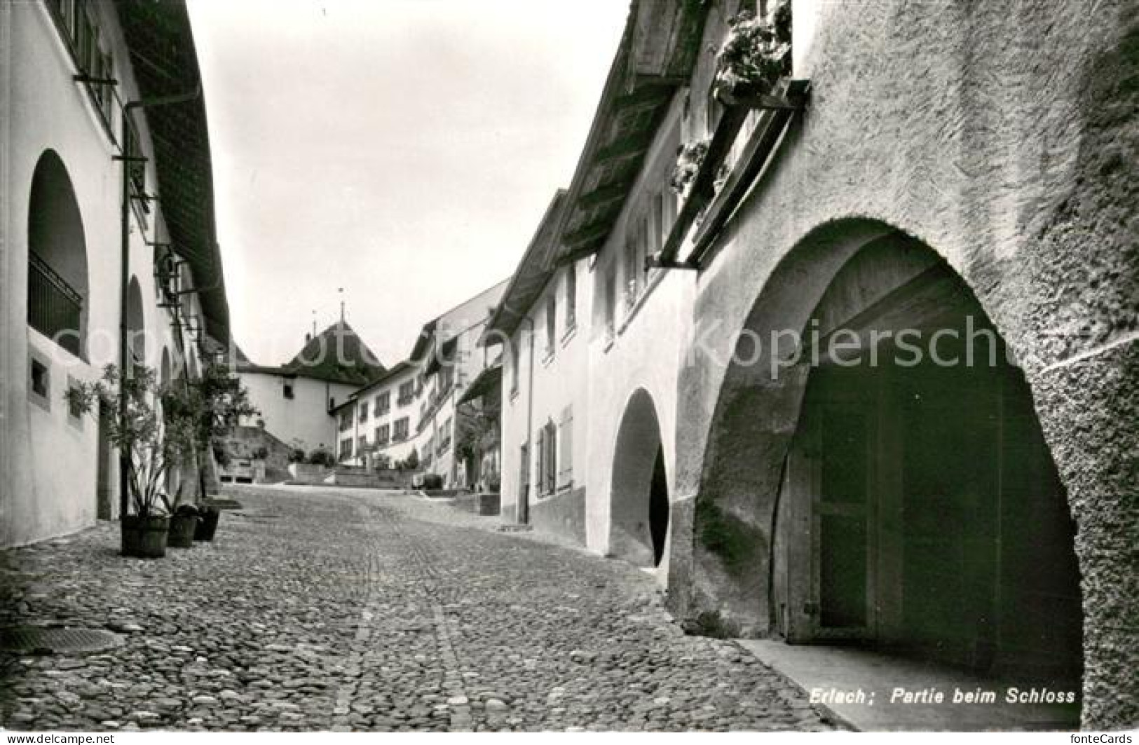 13628050 Erlach BE Partie Beim Schloss Erlach BE - Autres & Non Classés