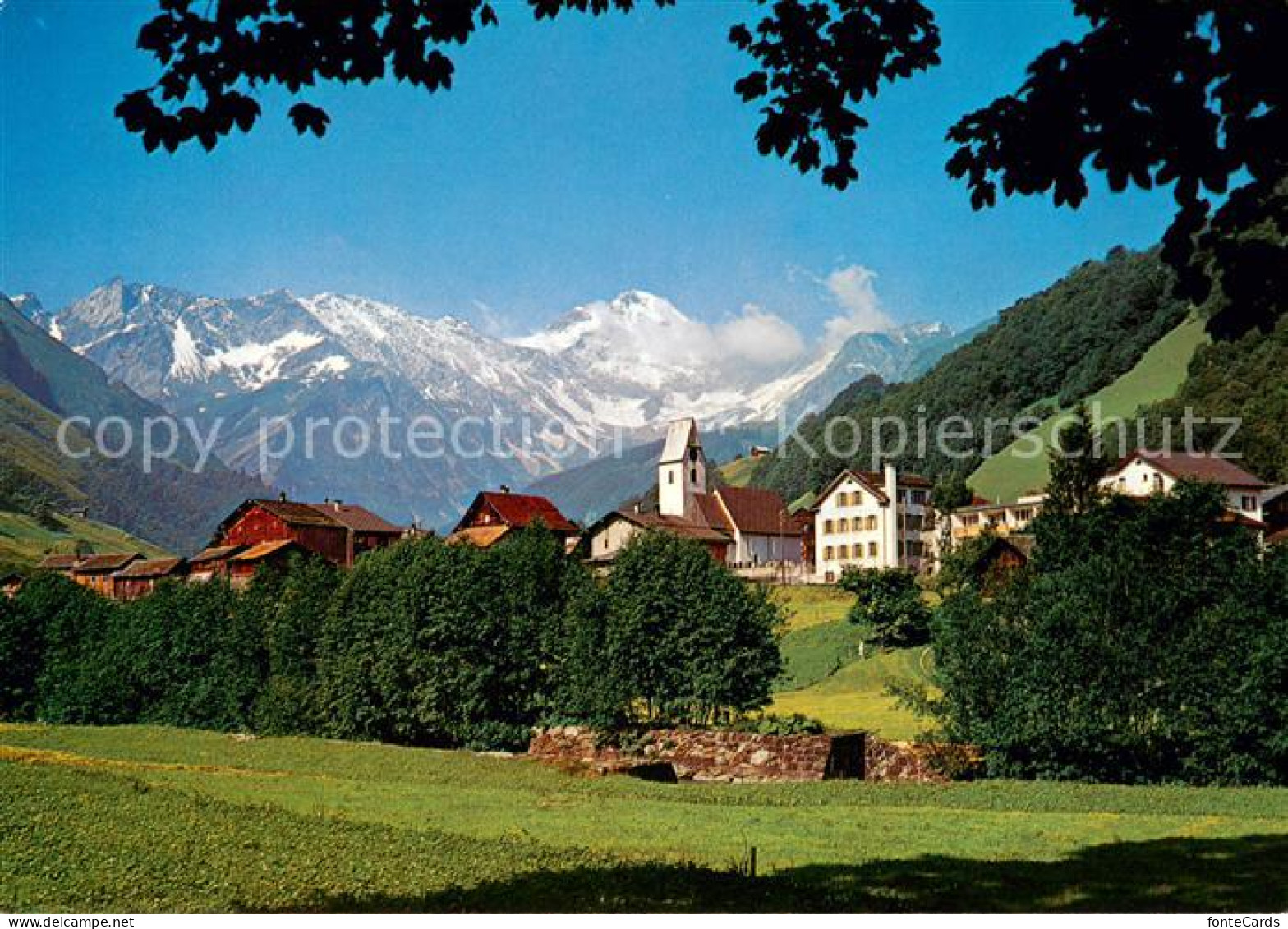 13627863 Elm GL Ortsansicht Mit Kirche Blick Zum Hausstock Glarner Alpen Elm GL - Other & Unclassified