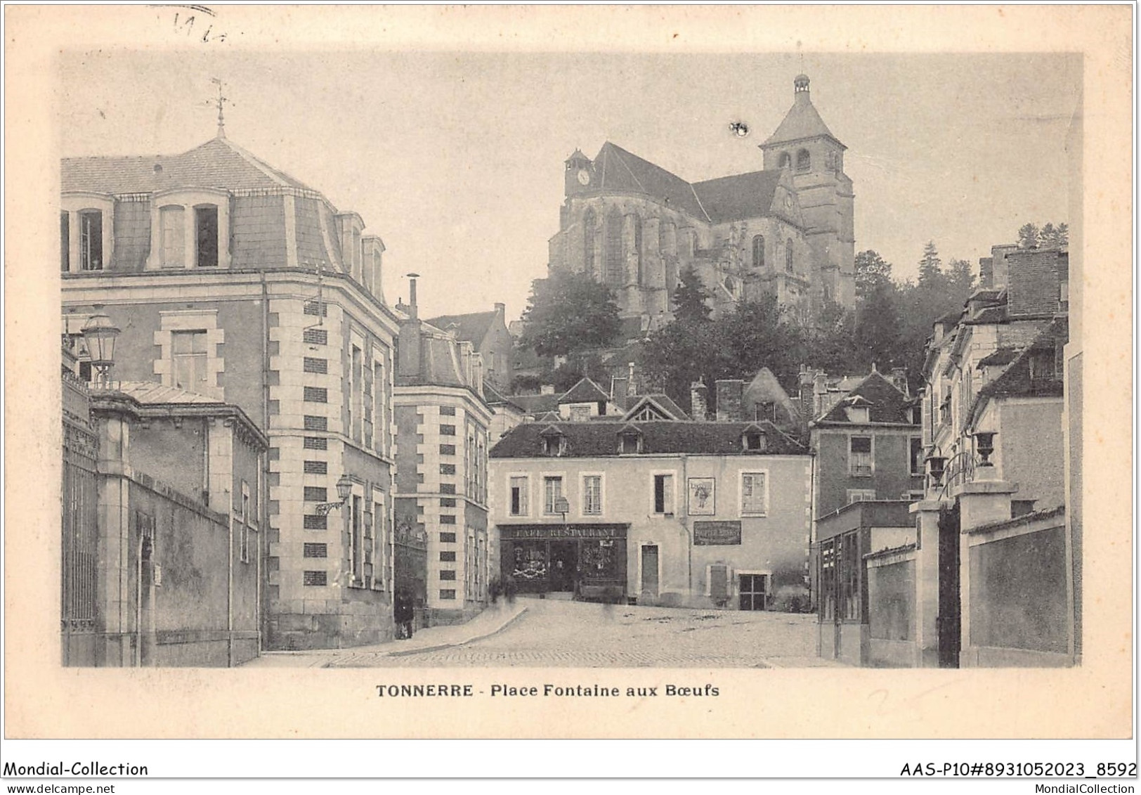 AASP10-0931 - TONNERRE - Place Fontaine Aux Boeufs - Tonnerre