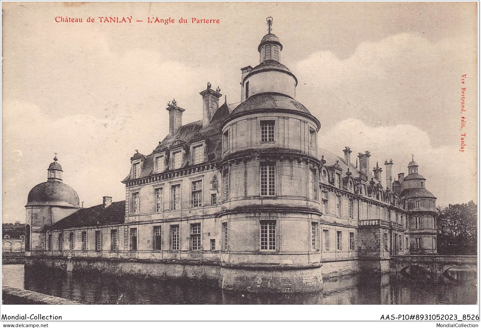 AASP10-0898 - Chateau De TANLAY - L'angle Du Parterre - Tanlay