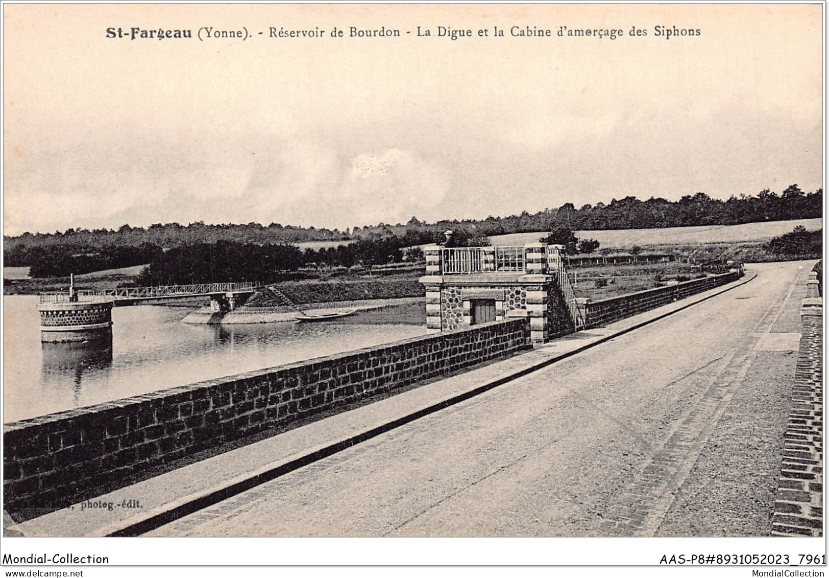 AASP8-0705 - SAINT-FARGEAU - Reservoir De Bourdon - La Digue Et La Cabine D'amercage Des Siphons - Saint Fargeau