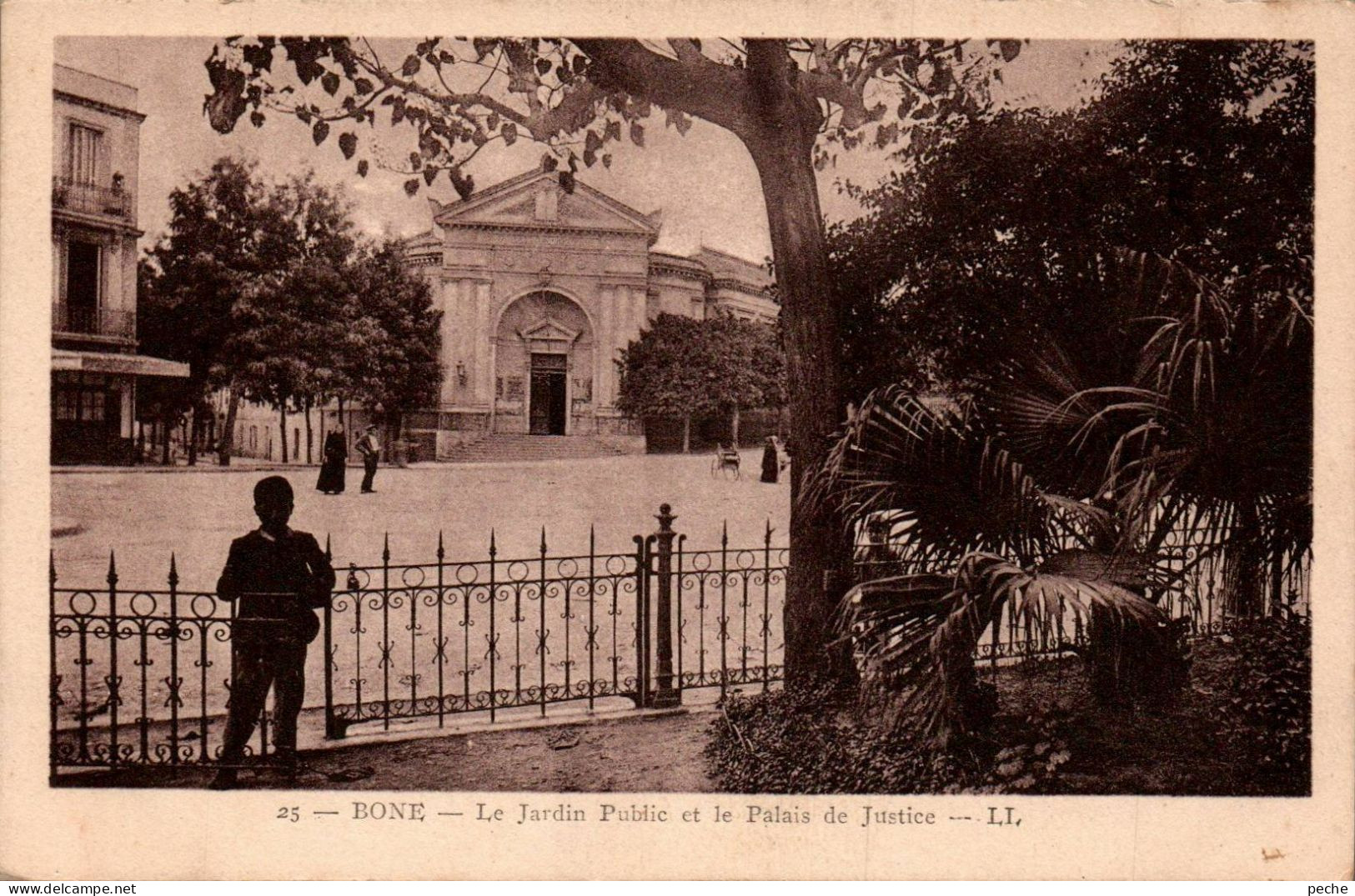 N°1156 W -cpa Bone -le Jardin Public- - Annaba (Bône)