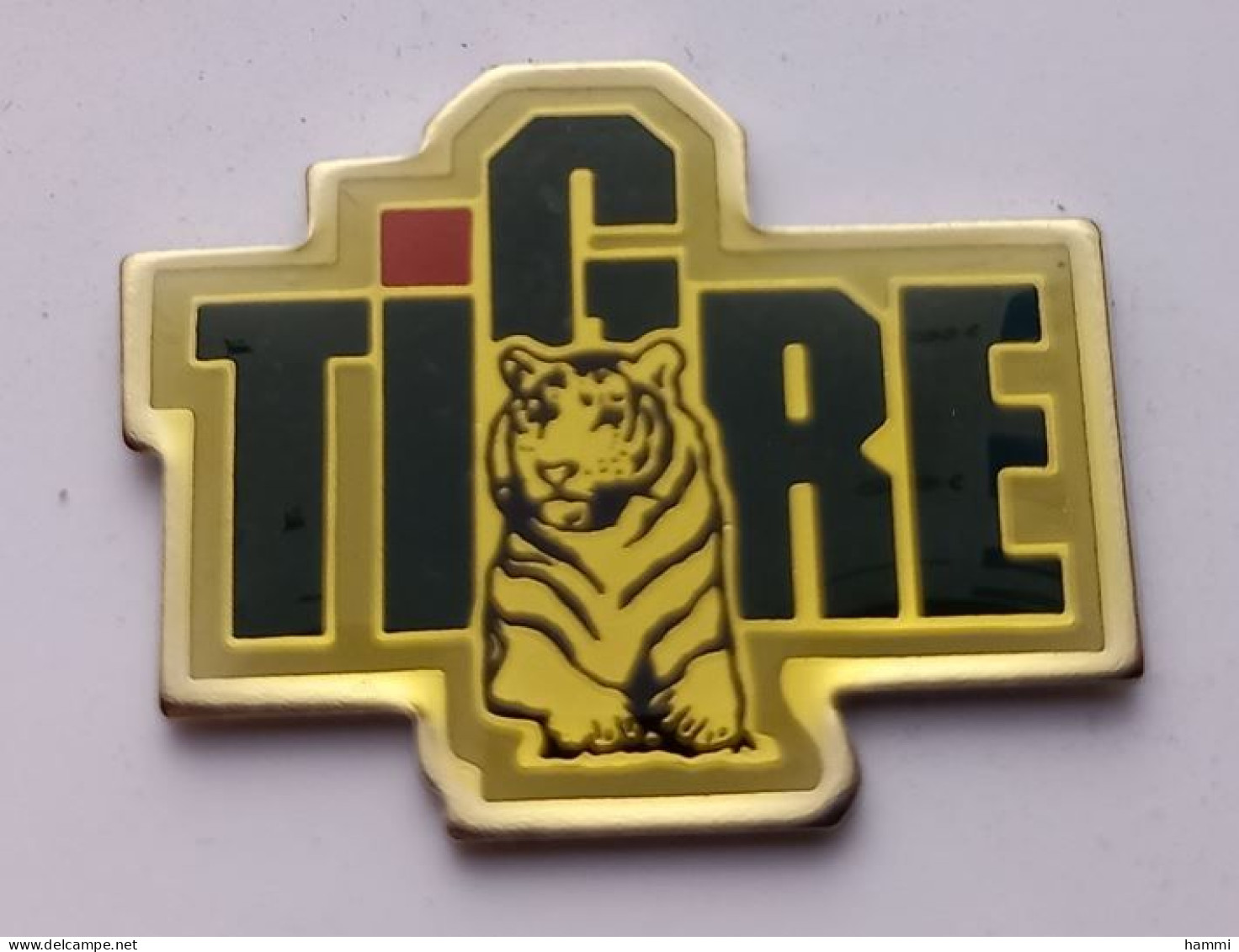 G33 Pin's  TIGRE PANTHÈRE JUNGLE Achat Immédiat - Animaux