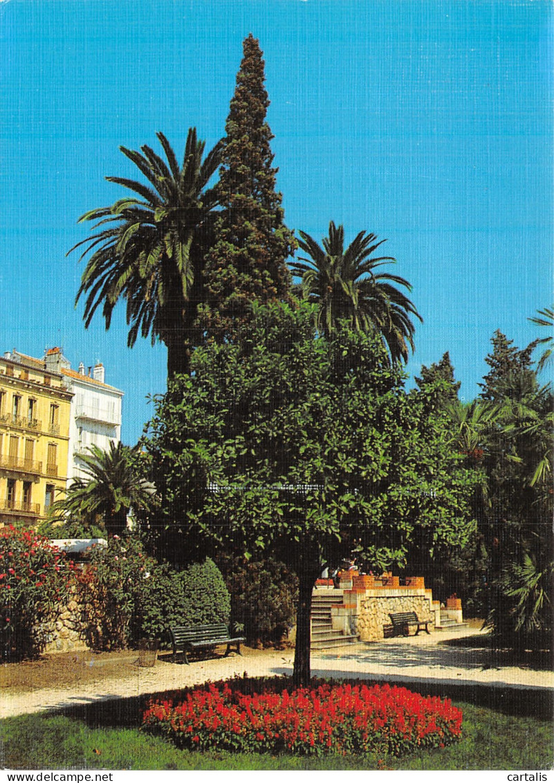 83-HYERES LES PALMIERS-N° 4410-B/0005 - Hyeres