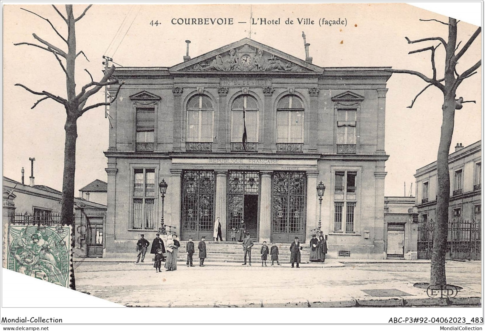 ABCP3-92-0218 - COURBEVOIE - L'Hôtel De Ville - Courbevoie